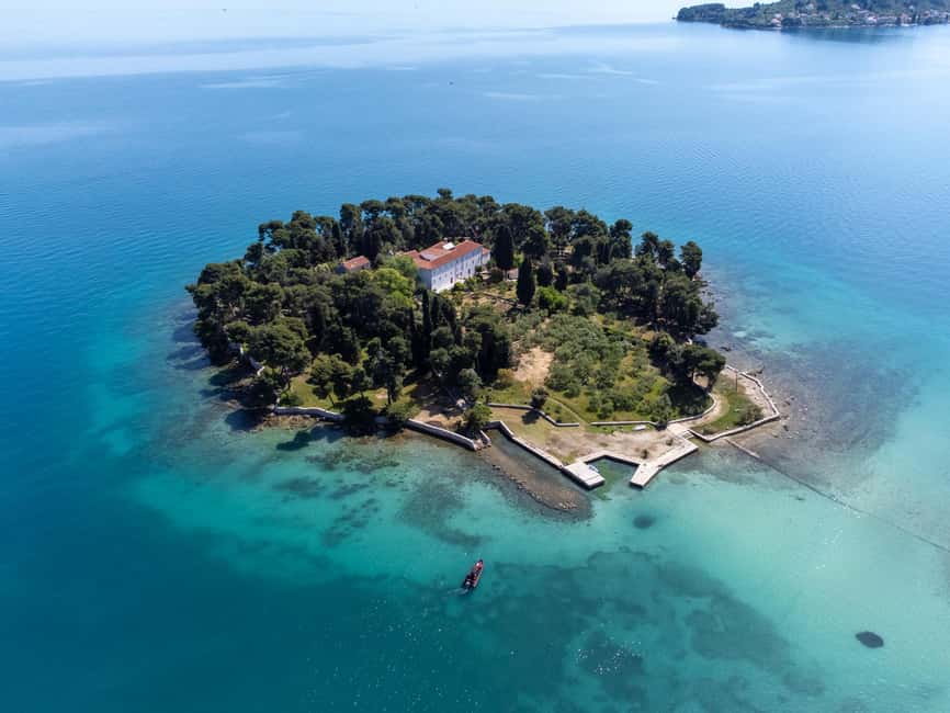 Zadar: Island Luxury Speedboat Tour with Snorkeling - The surprise third island and its quiet water
